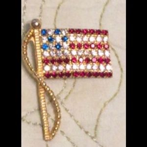 Vintage Rafaelian US American flag 🇺🇸 brooch